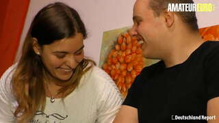 มือสมัครเล่นแน่นอยูโร-เซ็กซี่ก้น Deutsche ภรรยาได้น่ะซวยดีโดยเหมือน Hubby