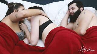 Menage com anal e ดีนาคาร่า àˆàà"duas amiguinhas. (veja เต็มไม่มีสีแดง)