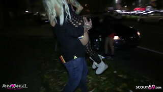 เหมือนหุ่นเหมือนนางแบข่า Anni แองเจิ้ลหลังอยู่ในรถของผู้ใช้ระยำ