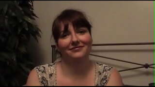 Paŝo Panjo Suĉas Sur Filo kaj Lasas Lin Fiki Ŝin En La Pugo Trailer