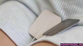 เลี้ยงและเธอ tighty ผู้หญิงพึงพอใจกันและกัน