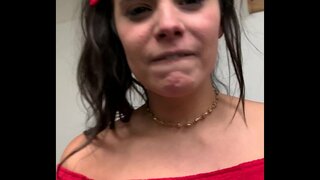 R. Γάμα Από ΈΦΗΒΟΣ Babe Βιολετί Σταρ Στο Instagram Για τον Πρώην Φίλο Της